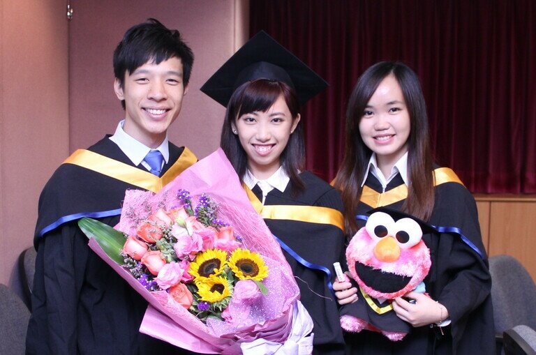 Graduates Sharing